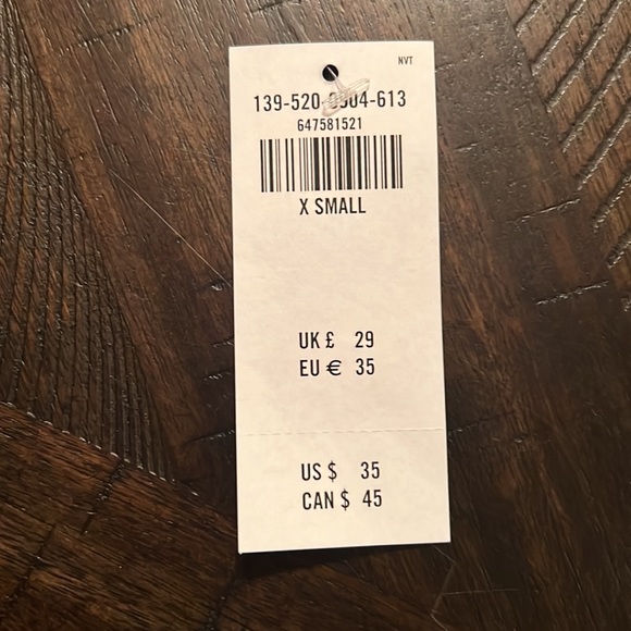 Abercrombie and fitch mauve color crop fitted racerback tank - size xs - NWT - Picture 2 of 4